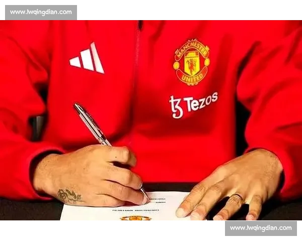 曼联锋线困局:库尼亚回撤难解支点之渴,红魔亟需正统中锋破局 曼联锋线困局:库尼亚回撤难解支点之渴,红魔亟需正统中锋破局