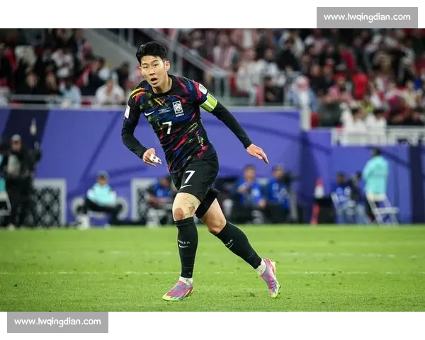 波叔主场蒙羞！孙兴慜传射定乾坤 赵贤祐神扑护零封